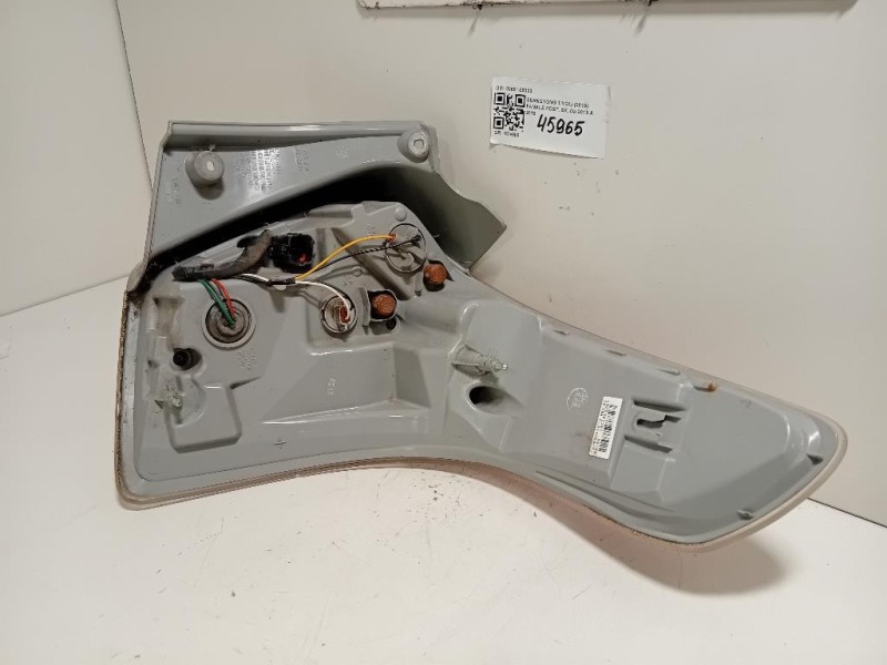 Fanale POST SX 83601-35000 Ssangyong Tivoli 2015