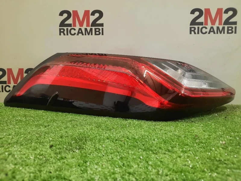 Fanale POST SX 815600H230 Toyota AYGO II 2018