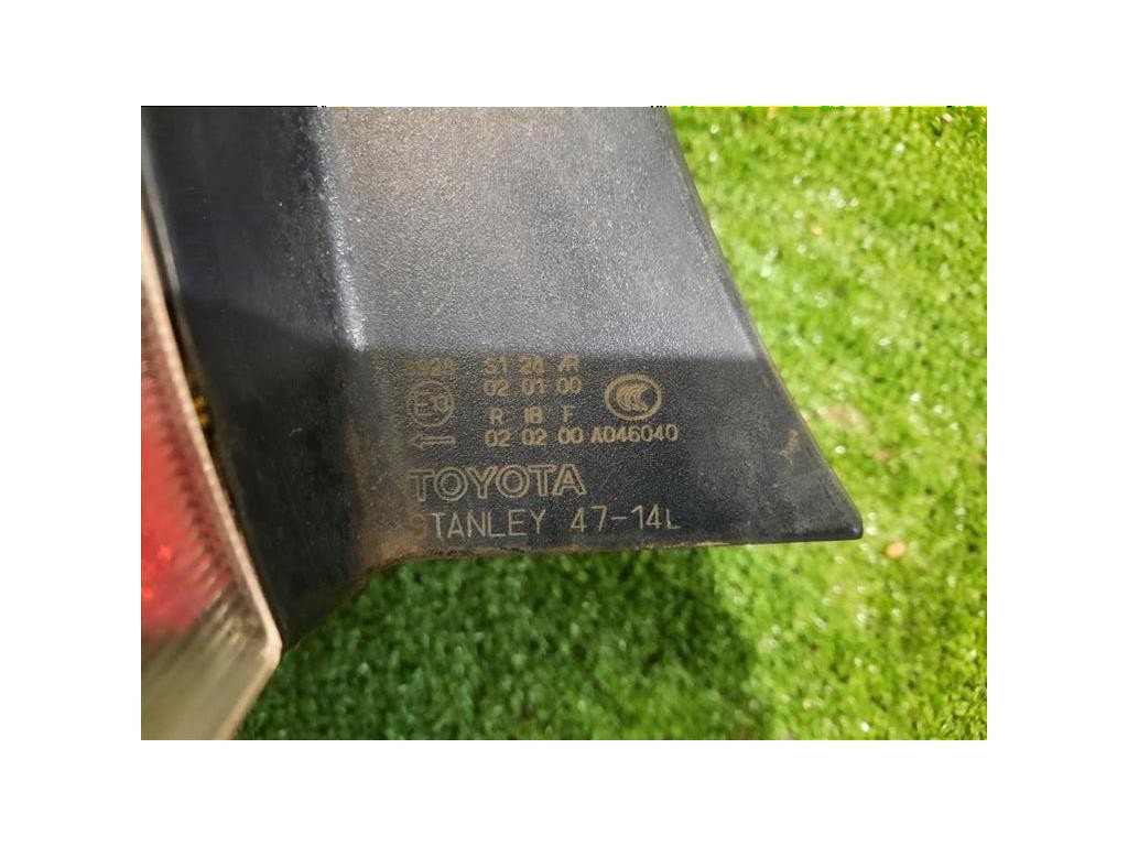 Fanale POST SX 8156147061 Toyota Prius I 2004