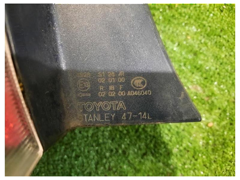 Fanale POST SX 8156147061 Toyota Prius I 2004