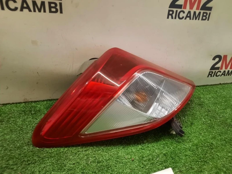 Fanale POST SX 815610D370 Toyota Yaris IV 2012