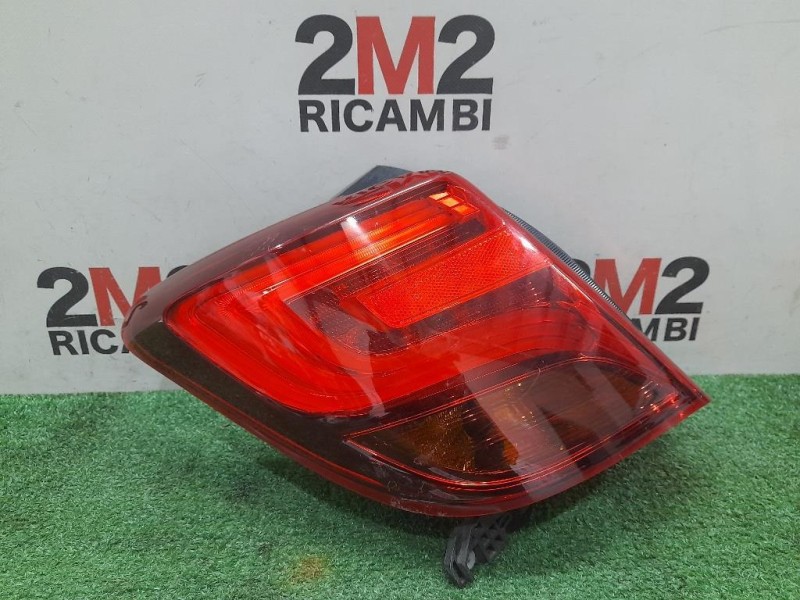 Fanale POST SX 815610D600 Toyota Yaris IV 2014