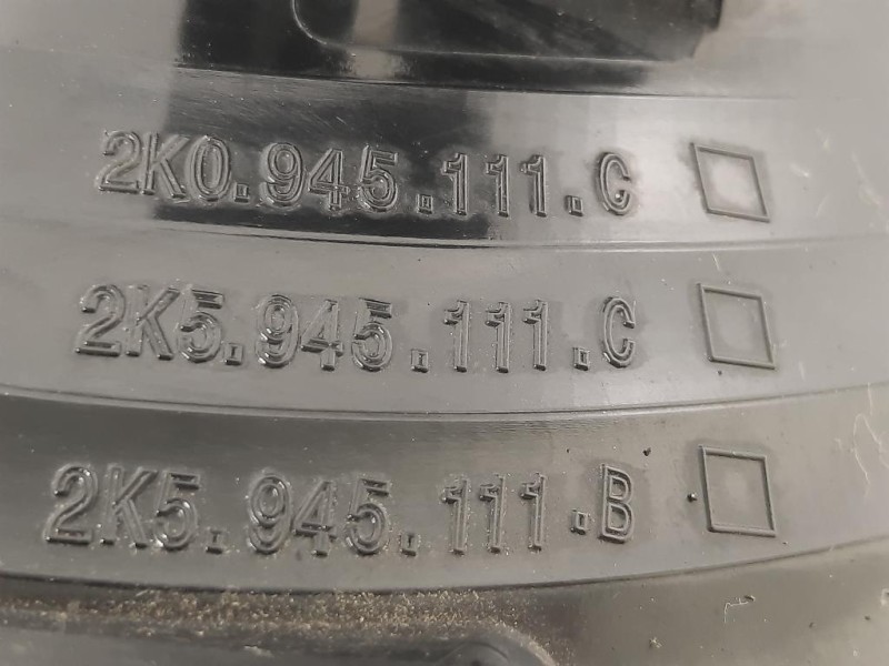 Fanale POST SX 2K0 945 111 C Volkswagen Caddy III 2004