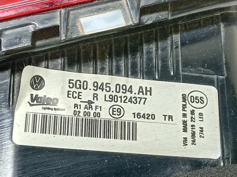 Fanale POST SX 5G0 945 094 AH Volkswagen GOLF VII 2017