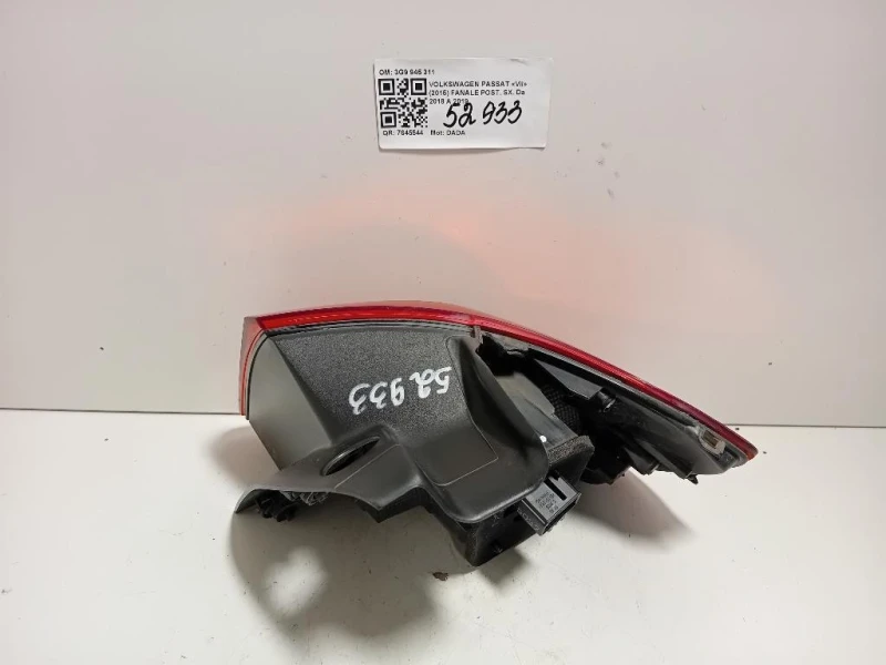 Fanale POST SX 3G9 945 311 Volkswagen Passat VII 2015