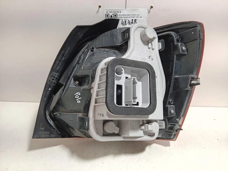 Fanale POST SX 6R0 945 257 B Volkswagen POLO VI 2009