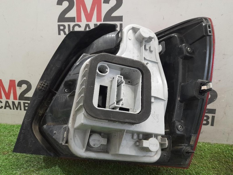 Fanale POST SX 6R0945095 Volkswagen POLO VI 2009