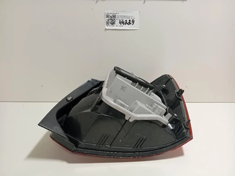 Fanale POST SX 6R0 945 257 A Volkswagen POLO VI 2009