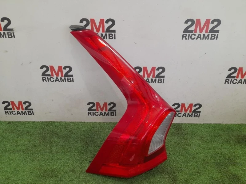 Fanale POST SX 31395928 Volvo V60 I 2013