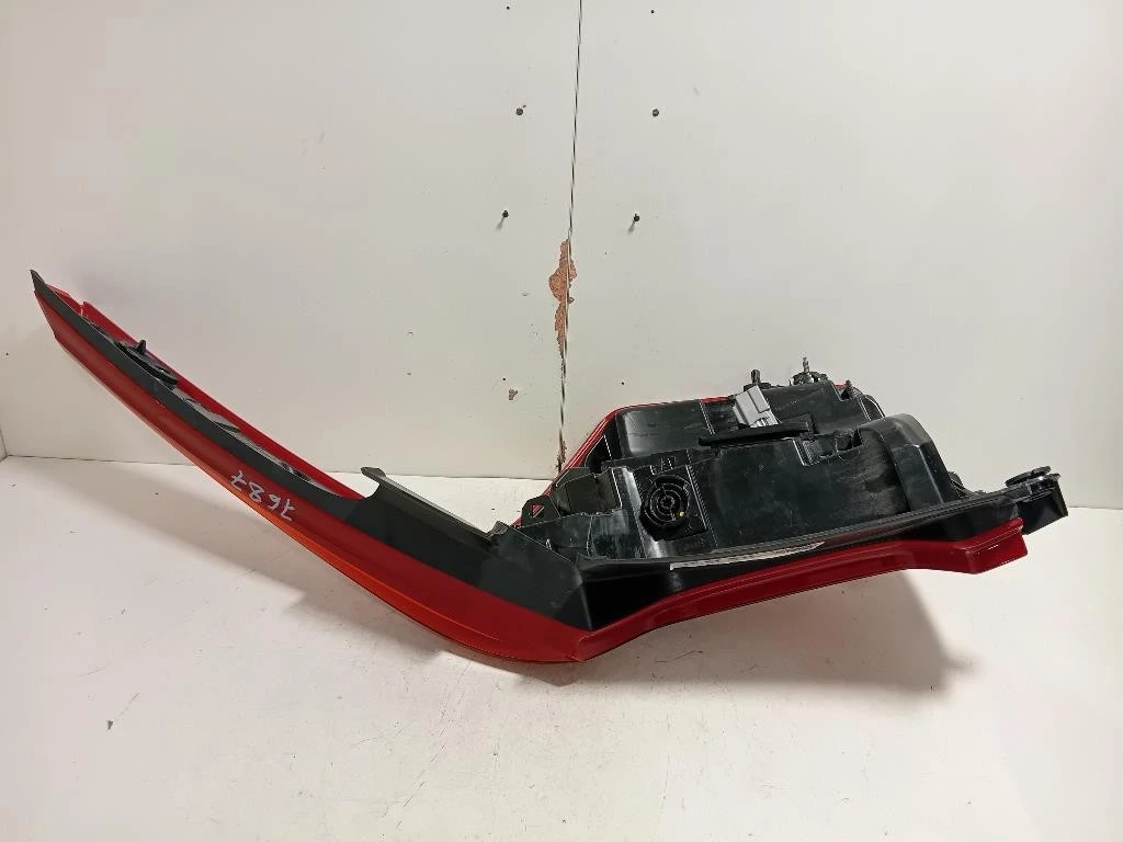 Fanale POST SX 32228279 GUARDARE FOTO CREPA Volvo XC90 II 2015