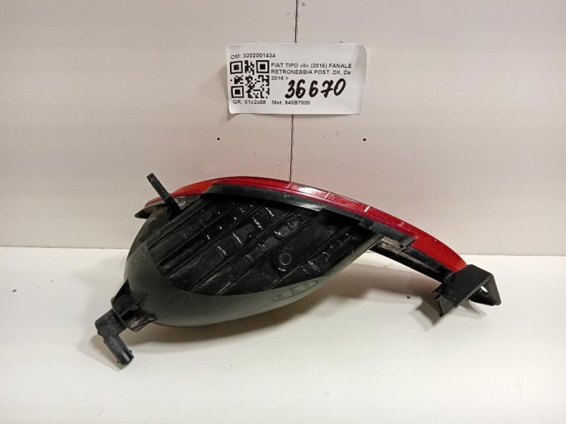 Fanale Retronebbia POST DX 3202001434 Fiat TIPO II 2016