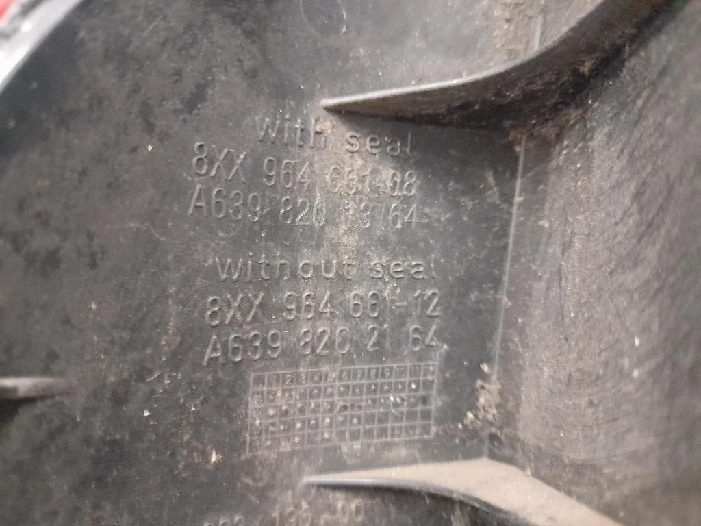 Fanale SUP POST DX A6398202164 Mercedes VITO W639 2004