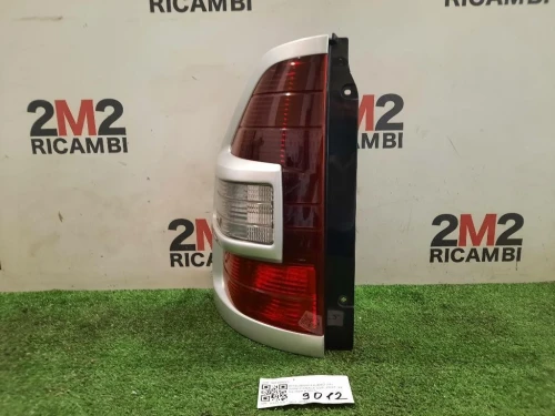 Fanale SUP POST SX MR388023 Mitsubishi Pajero III 2000