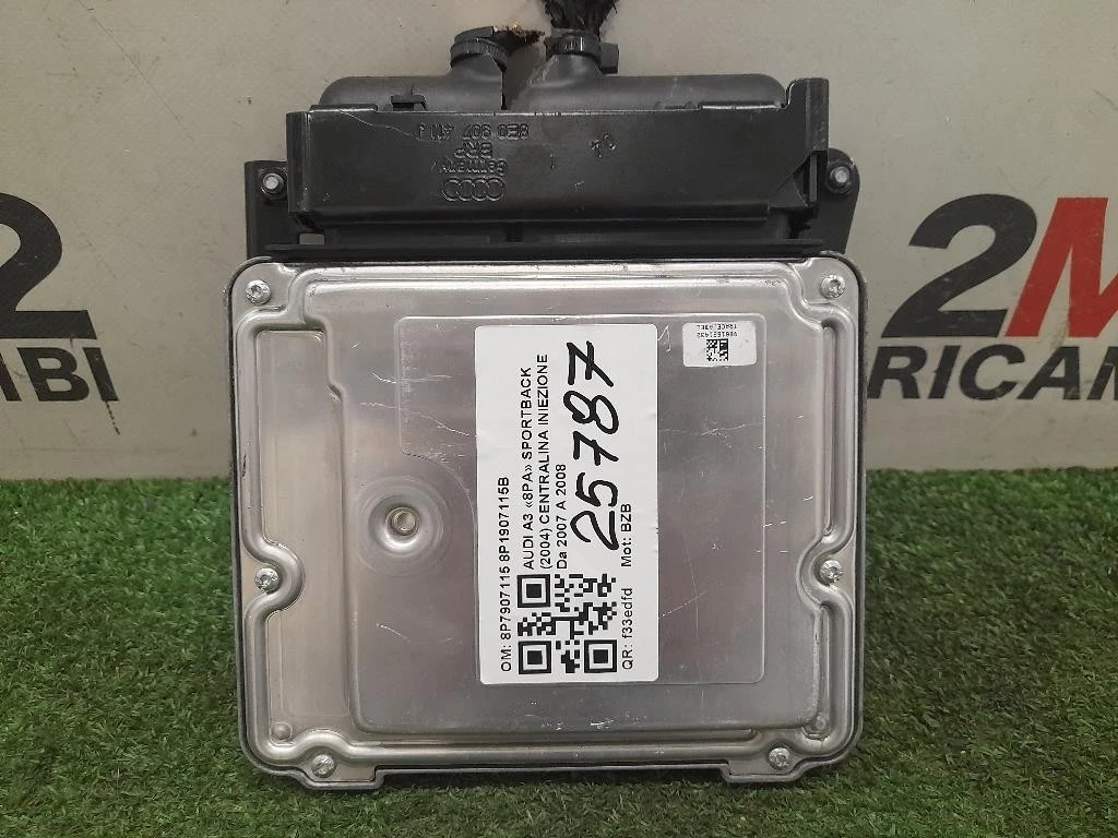 Centralina Iniezione 8P7907115 8P1907115B Audi A3 8PA Sportback 2004