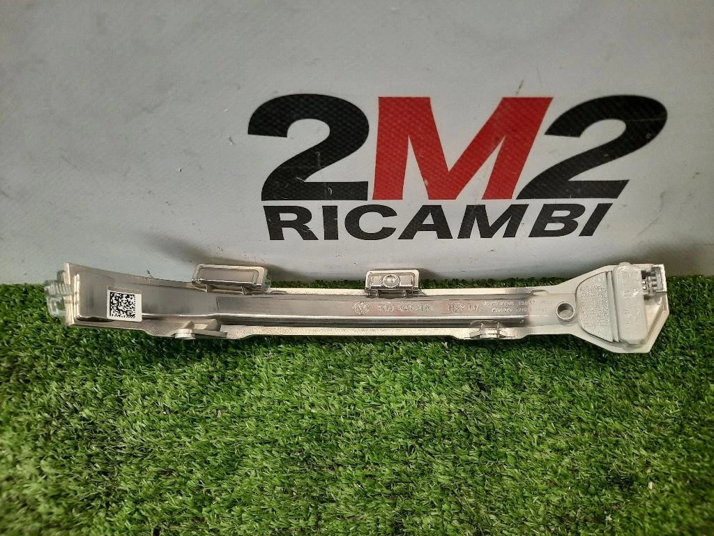 Fanalino Direzionale Specchio ANT SX 5G0949101 Volkswagen Touran IV 2015