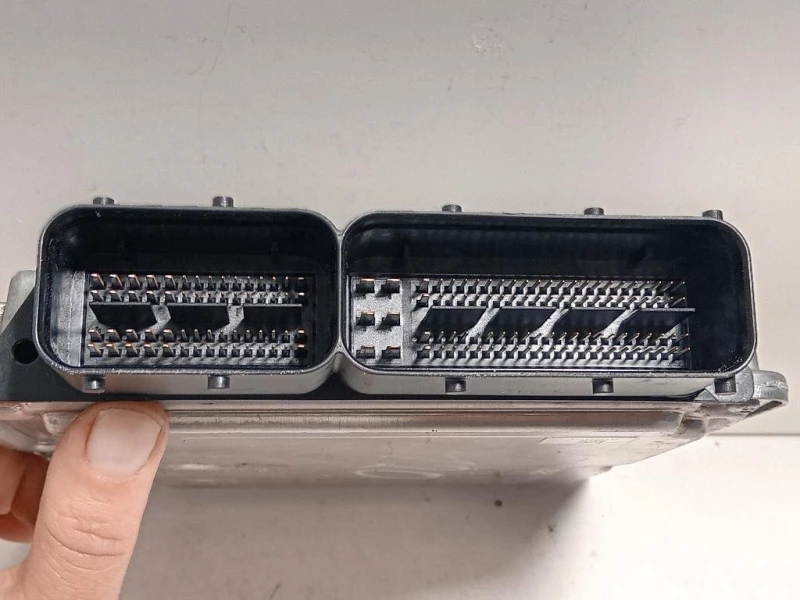 Centralina Iniezione 8R0907401J Audi A5 8T3 2008