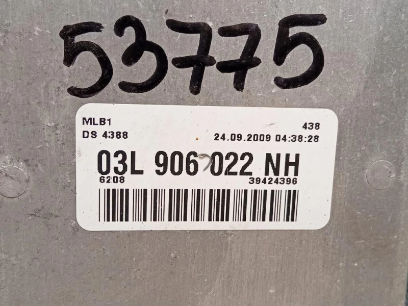Centralina Iniezione 03L906022NH Audi Q5 8RB 2009