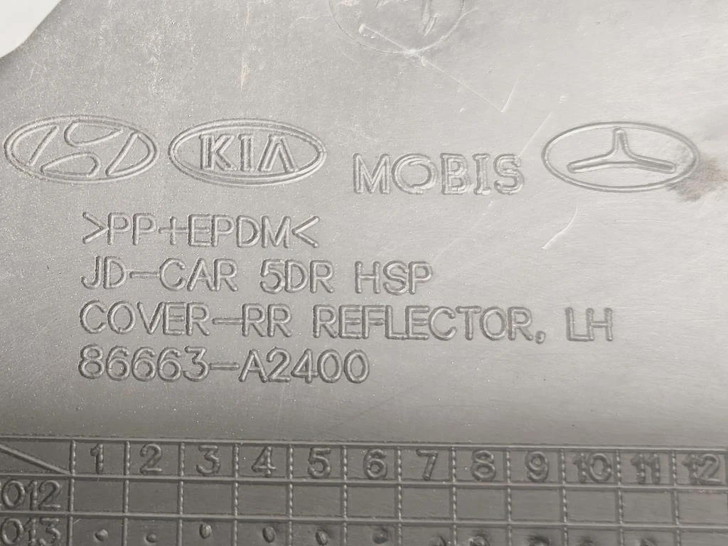 Fanalino LUCE Posizione Paraurti POST SX 92405-A2750 Kia CEED III 2018