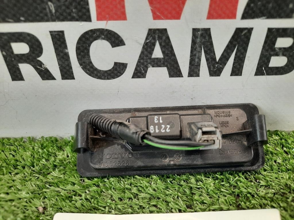 Fanalino LUCE Targa POST DX LUCE TARGA 31352526 Volvo V40 II 2012