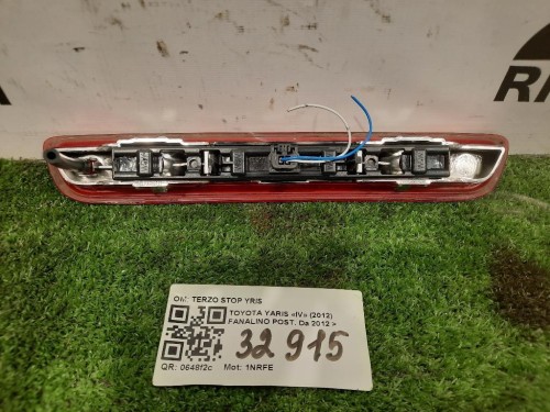 Fanalino POST TERZO STOP YRIS Toyota Yaris IV 2012