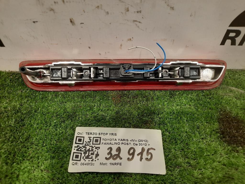 Fanalino POST TERZO STOP YRIS Toyota Yaris IV 2012