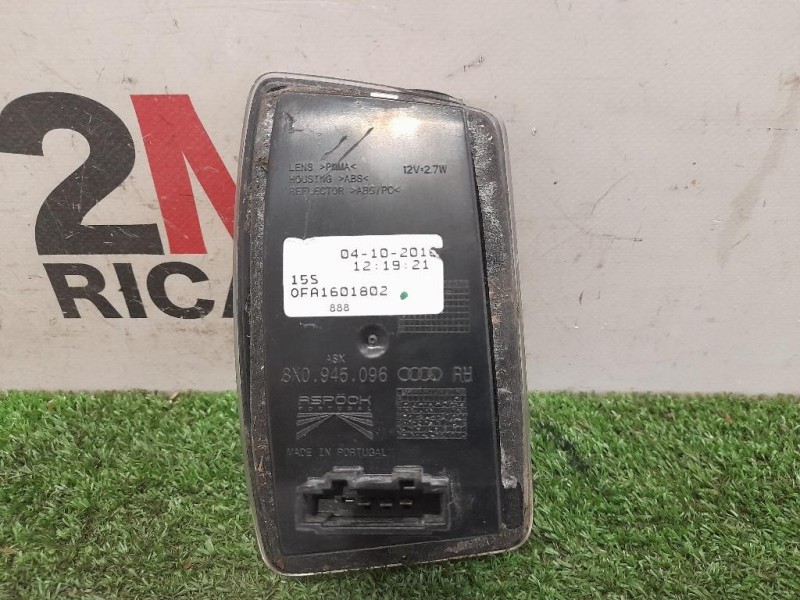 Fanalino POST DX 8X0945096 Audi A1 8XF Sportback 2015