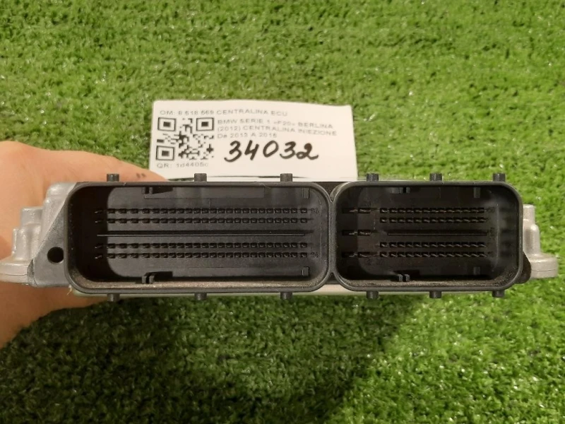 Centralina Iniezione 8 518 569 CENTRALINA ECU Bmw Serie 1 F20 Berlina 2012