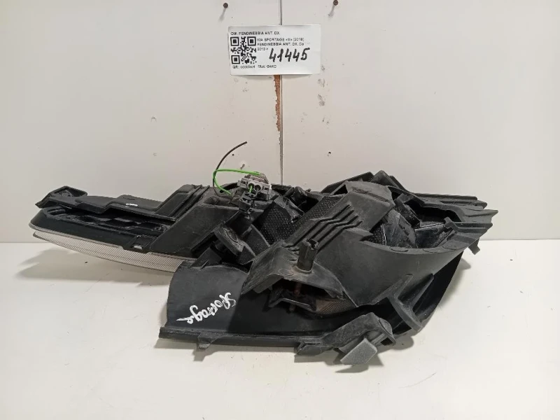 Fendinebbia ANT DX 922023W200 Kia Sportage III 2010