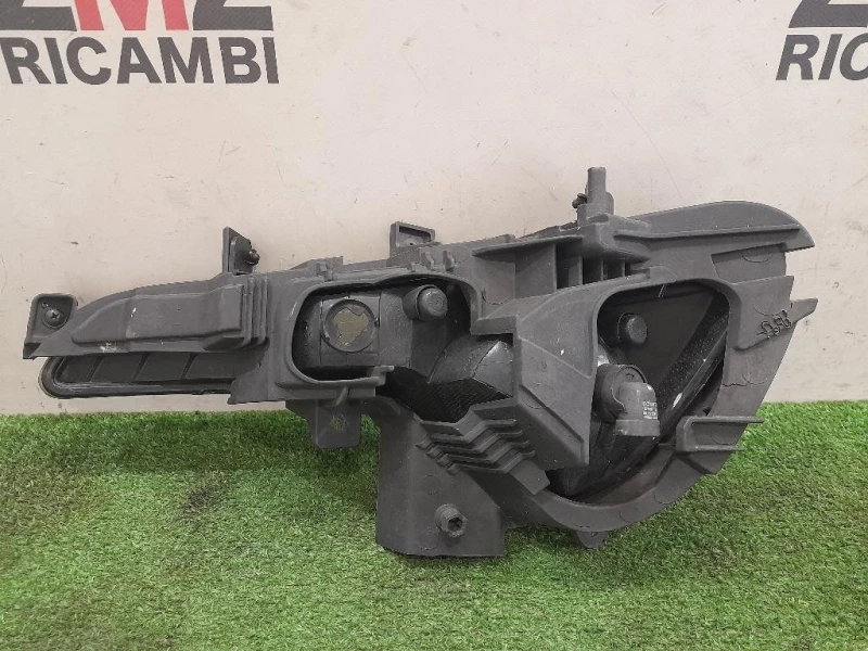 Fendinebbia ANT DX 922023W200 Kia Sportage III 2010