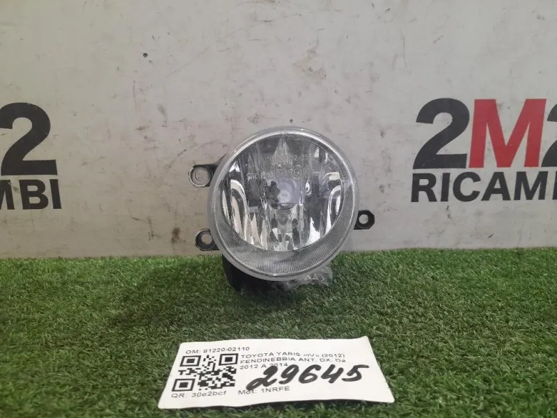 Fendinebbia ANT DX 81220-02110 Toyota Yaris IV 2012