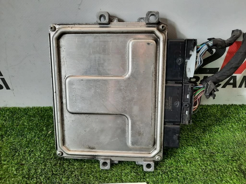 Centralina Iniezione 237105500R Dacia Sandero II 2013