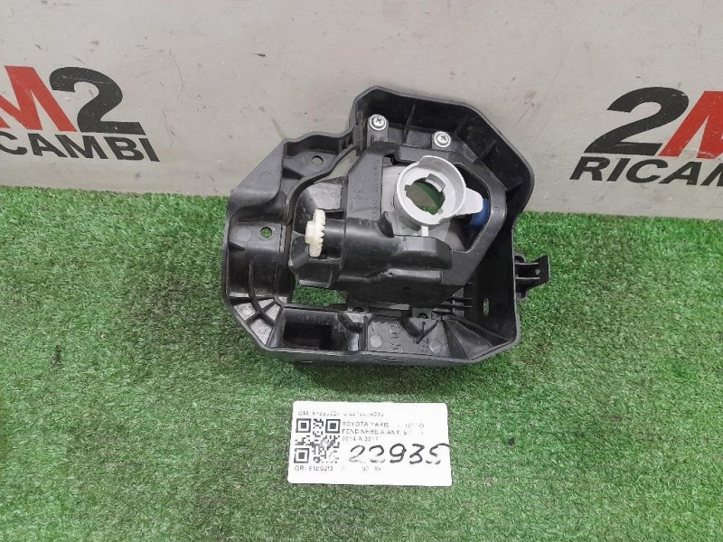 Fendinebbia ANT SX 8122002110 5212676030 Toyota Yaris IV 2014