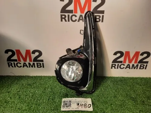 Fendinebbia ANT SX 8122002110 Toyota Yaris IV 2017