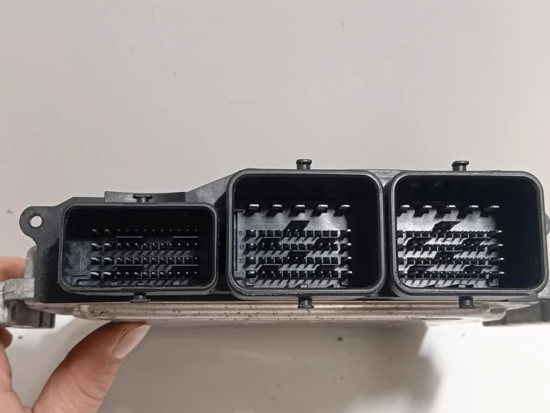 Centralina Iniezione BJ32-12C520-VB Land Rover Range Rover Evoque I 2011