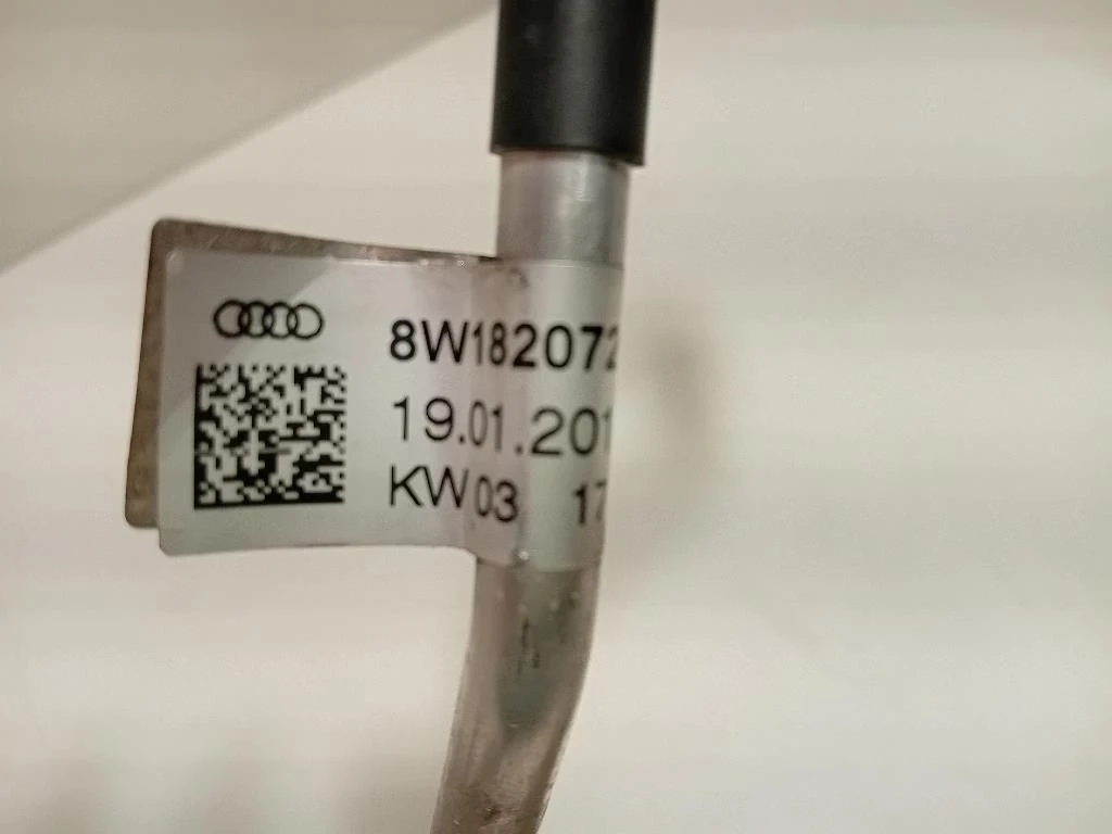 Flessibile AC Compressorecondensatore 8W1 820 720 F Audi A4 8W5 Avant 2015