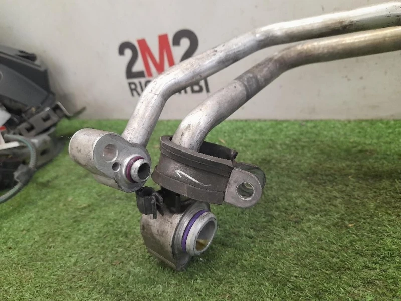 Flessibile AC Compressorecondensatore 4B0260704 Audi A6 4B Avant 1997