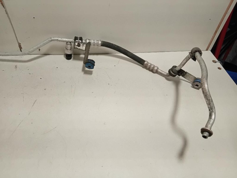 Flessibile AC Compressorecondensatore 51884458A Fiat 500L 2013