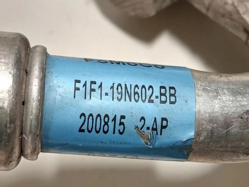 Flessibile AC Compressorecondensatore FLESSIBILE AC COMPRESSORECONDENSATORE Ford Focus IV 2014