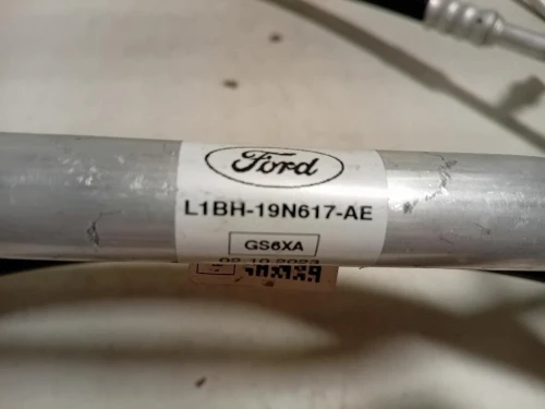 Flessibile AC Compressorecondensatore L1BH-19F618-AAL1BH-19N617-AE Ford PUMA II 2024