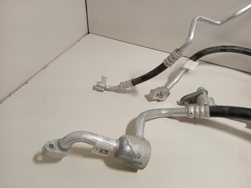 Flessibile AC Compressorecondensatore L1BH-19F618-AAL1BH-19N617-AE Ford PUMA II 2024