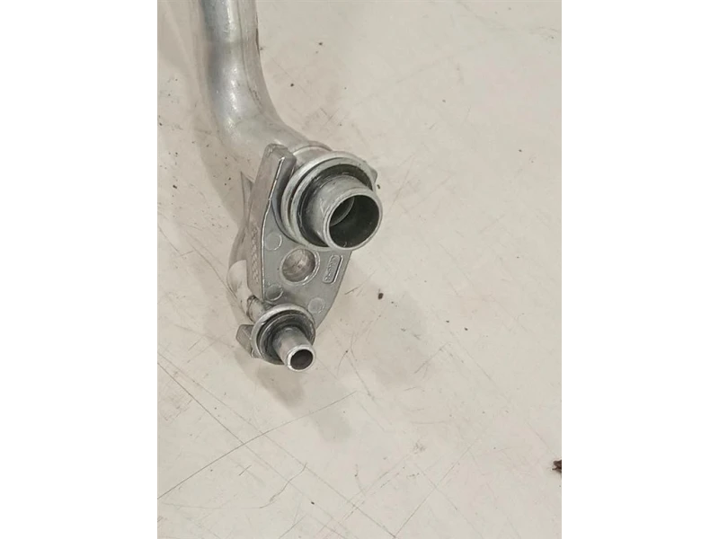 Flessibile AC Compressorecondensatore GK21- 19A834-CB Ford Transit V 2011