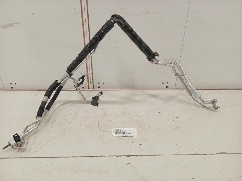 Flessibile AC Compressorecondensatore GK21- 19A834-CB Ford Transit V 2011