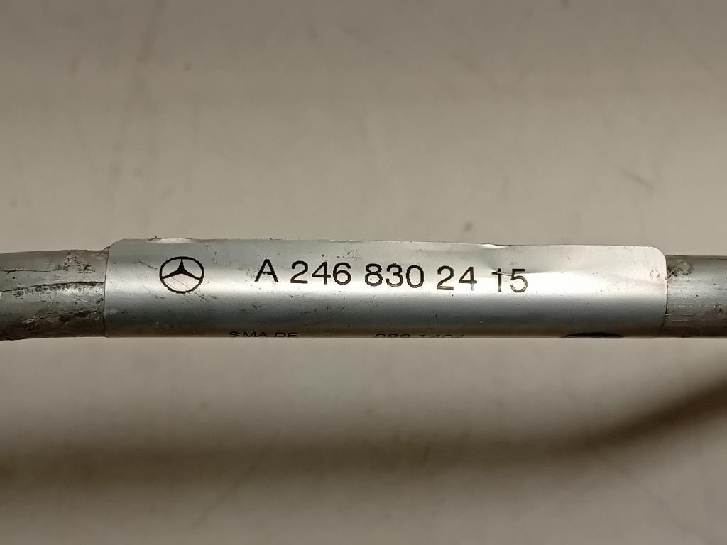 Flessibile AC Compressorecondensatore A2468302415 Mercedes Classe B W246 2012