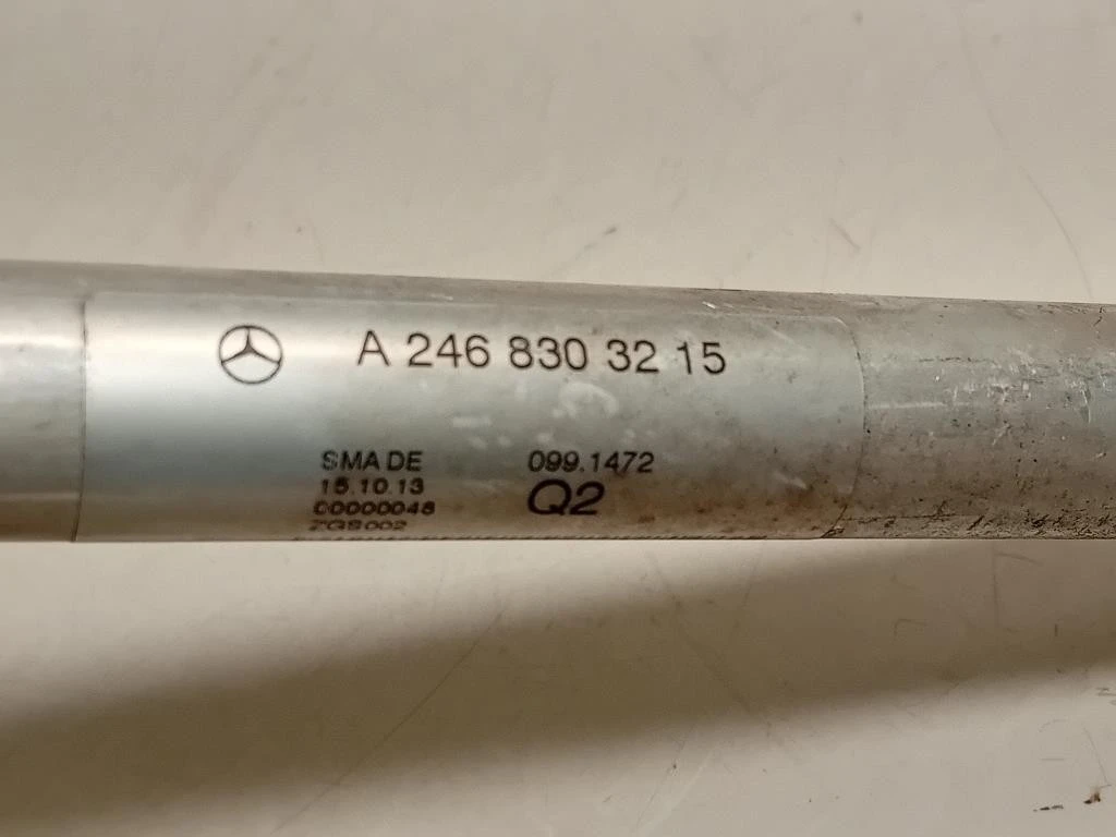 Flessibile AC Compressorecondensatore A2468303215 Mercedes Classe B W246 2012