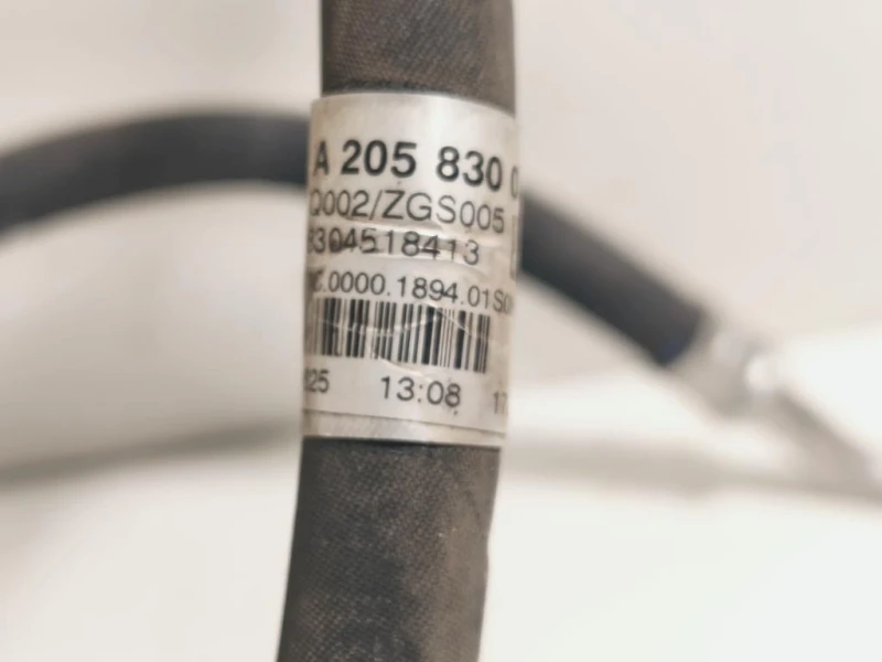 Flessibile AC Compressorecondensatore A2058300077 Mercedes Classe C W205 2014