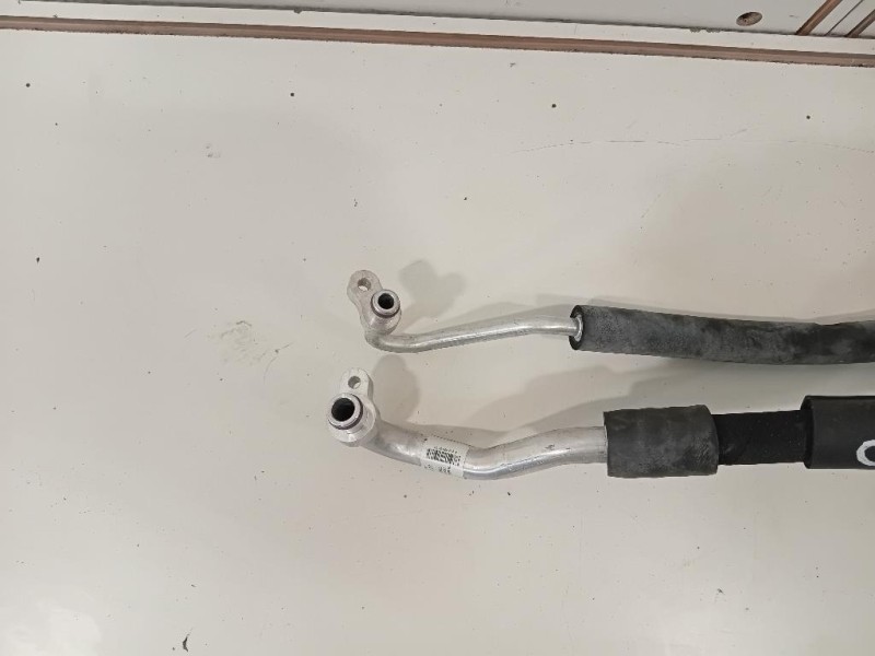 Flessibile AC Compressorecondensatore A2128300177 Mercedes Classe E W212 2013