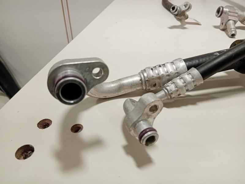 Flessibile AC Compressorecondensatore A1668304101 Mercedes Classe GLE W166 2015