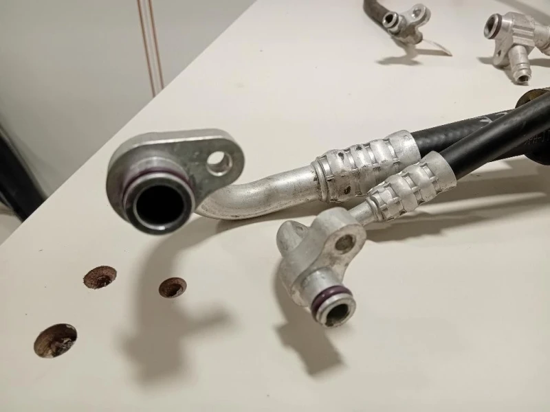 Flessibile AC Compressorecondensatore A1668304101 Mercedes Classe GLE W166 2015