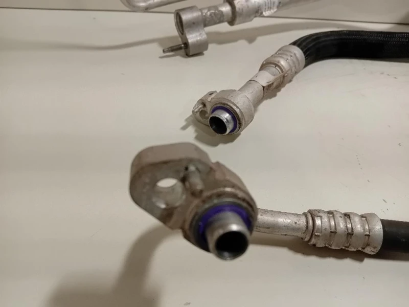 Flessibile AC Compressorecondensatore A1668304101 Mercedes Classe GLE W166 2015