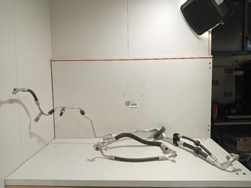 Flessibile AC Compressorecondensatore A1668304101 Mercedes Classe GLE W166 2015